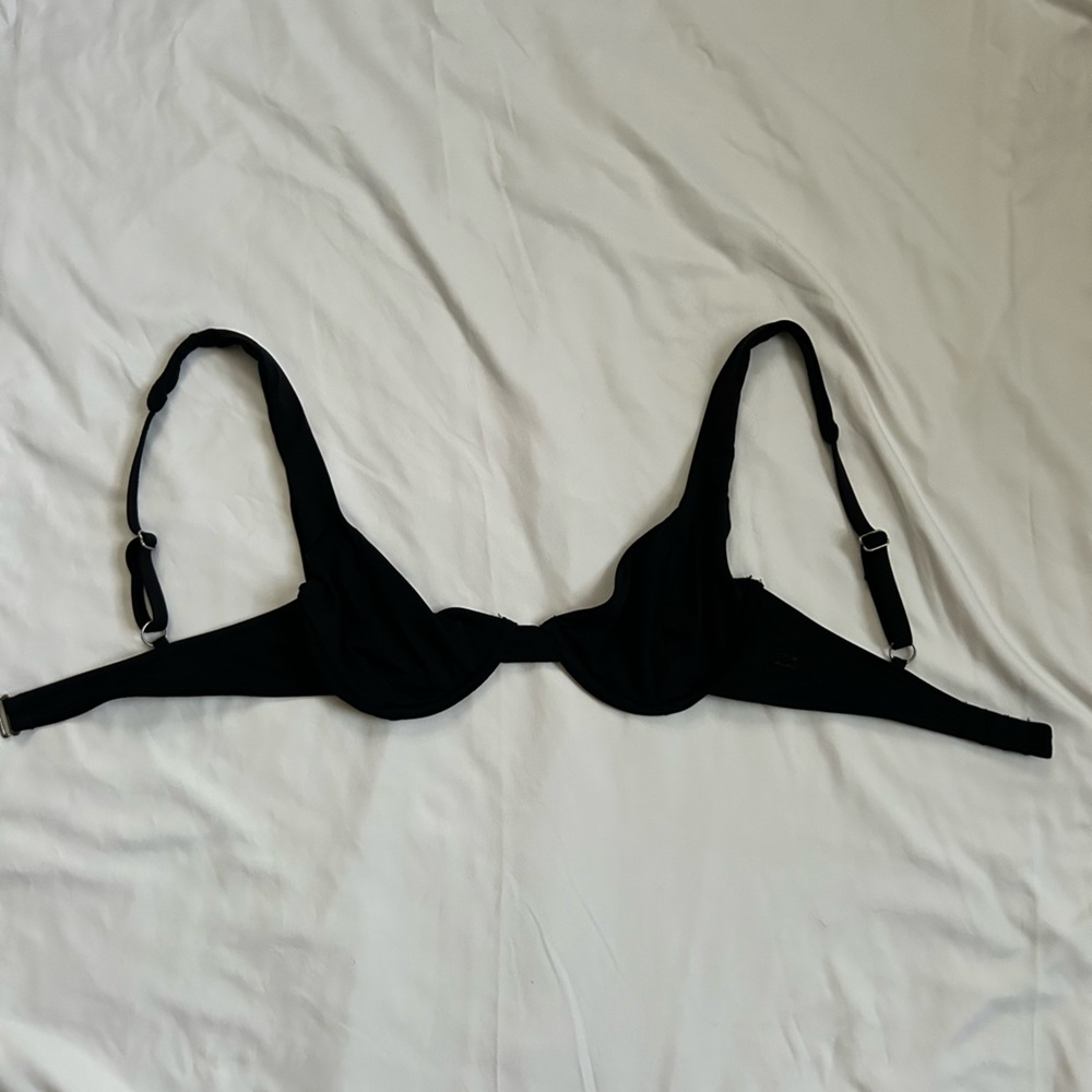 black billabong underwire bikini top